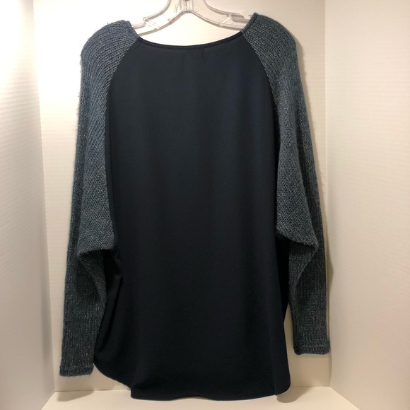 Very J Blue top - Picture 2 of 4